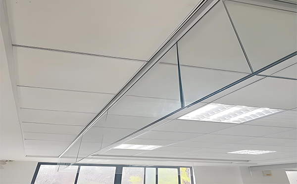 原州玻璃挡烟垂壁